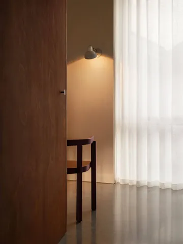 Kaiser Idell 6567-W vegglampe - Hvit - Fritz Hansen