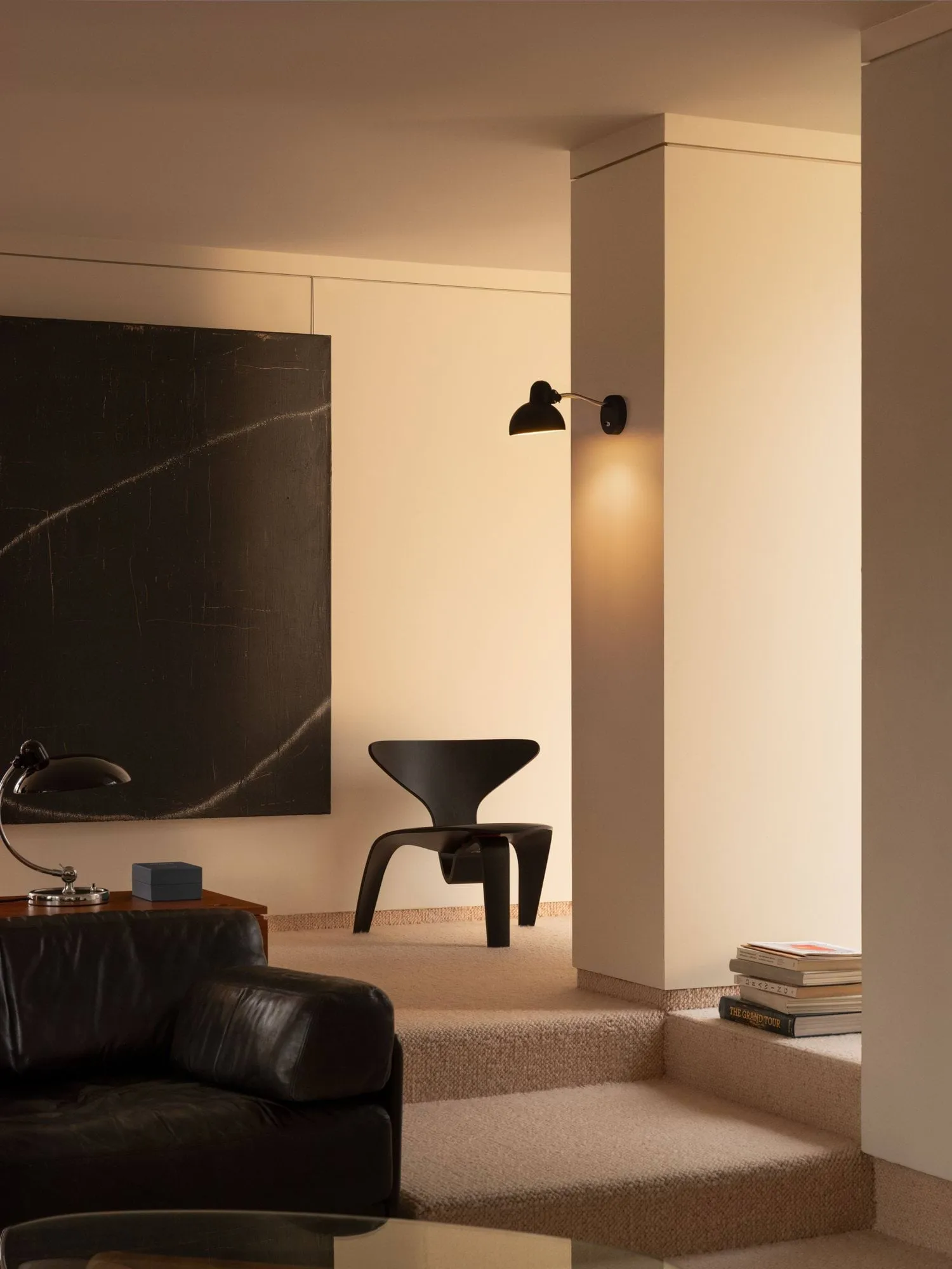 Kaiser Idell 6567-W vegglampe, Matt black Fritz Hansen