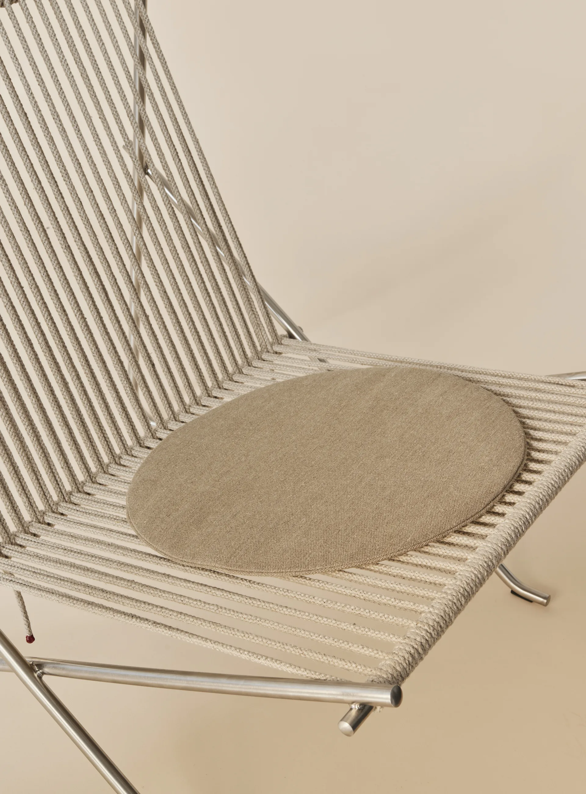 PK4 loungestol med pute, Rustfritt stål-natur-natur Fritz Hansen