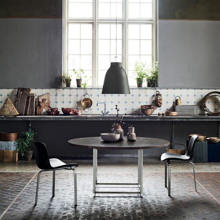 PK54 bord Ø140 cm, Rolled marble white-stål Fritz Hansen