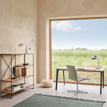 Planner MC510 hylle - Eikfinér-svart 4 hyller - Fritz Hansen