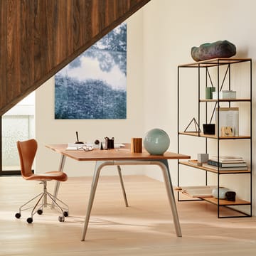 Planner MC520 hylle - Eikfiner-svart 5 hyller - Fritz Hansen