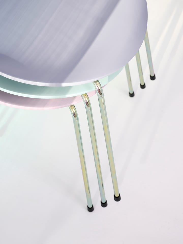 Sjuan 3107 7:14 AM stol, Violet-rainbow Fritz Hansen