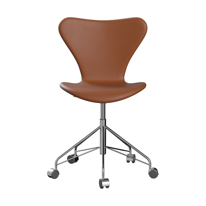 Sjuan 3117 polstret kontorstol myke hjul - Essential walnut leather-chrome - Fritz Hansen