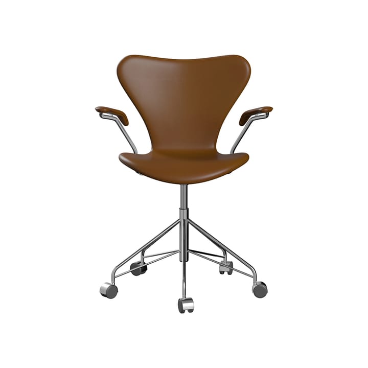 Sjuan 3217 polstret kontorstol harde hjul - Leather soft walnut-chrome - Fritz Hansen