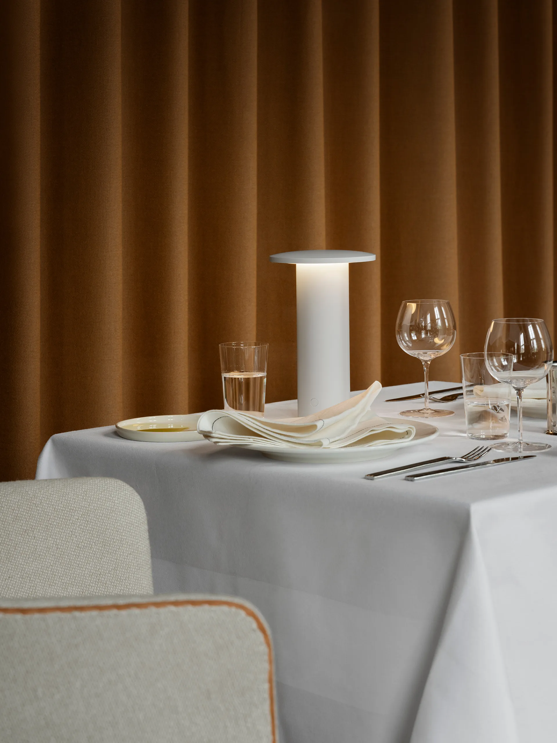 Solae bordlampe 22 cm, Hvit Fritz Hansen