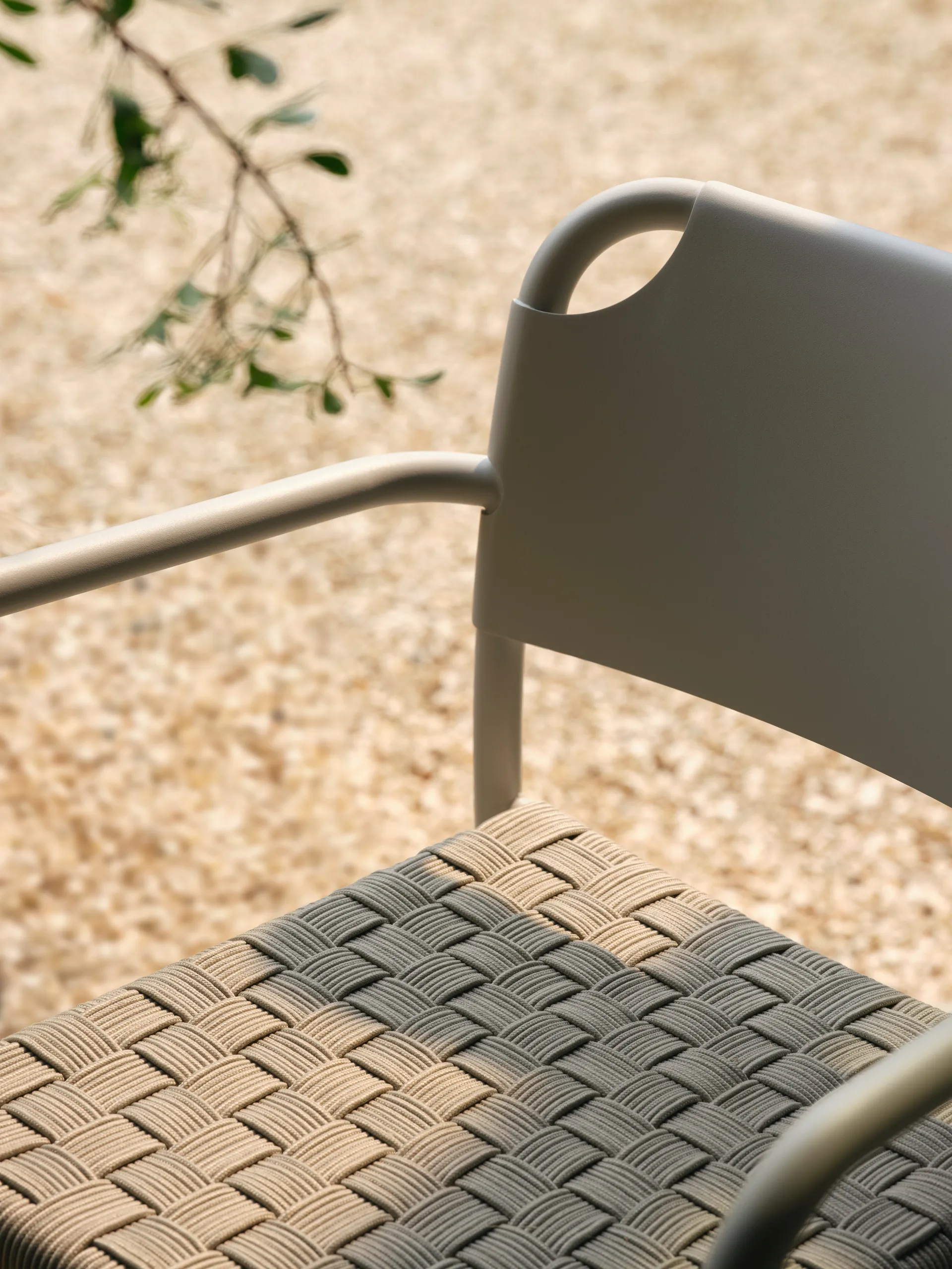 Vind lenestol, Mist grey Fritz Hansen