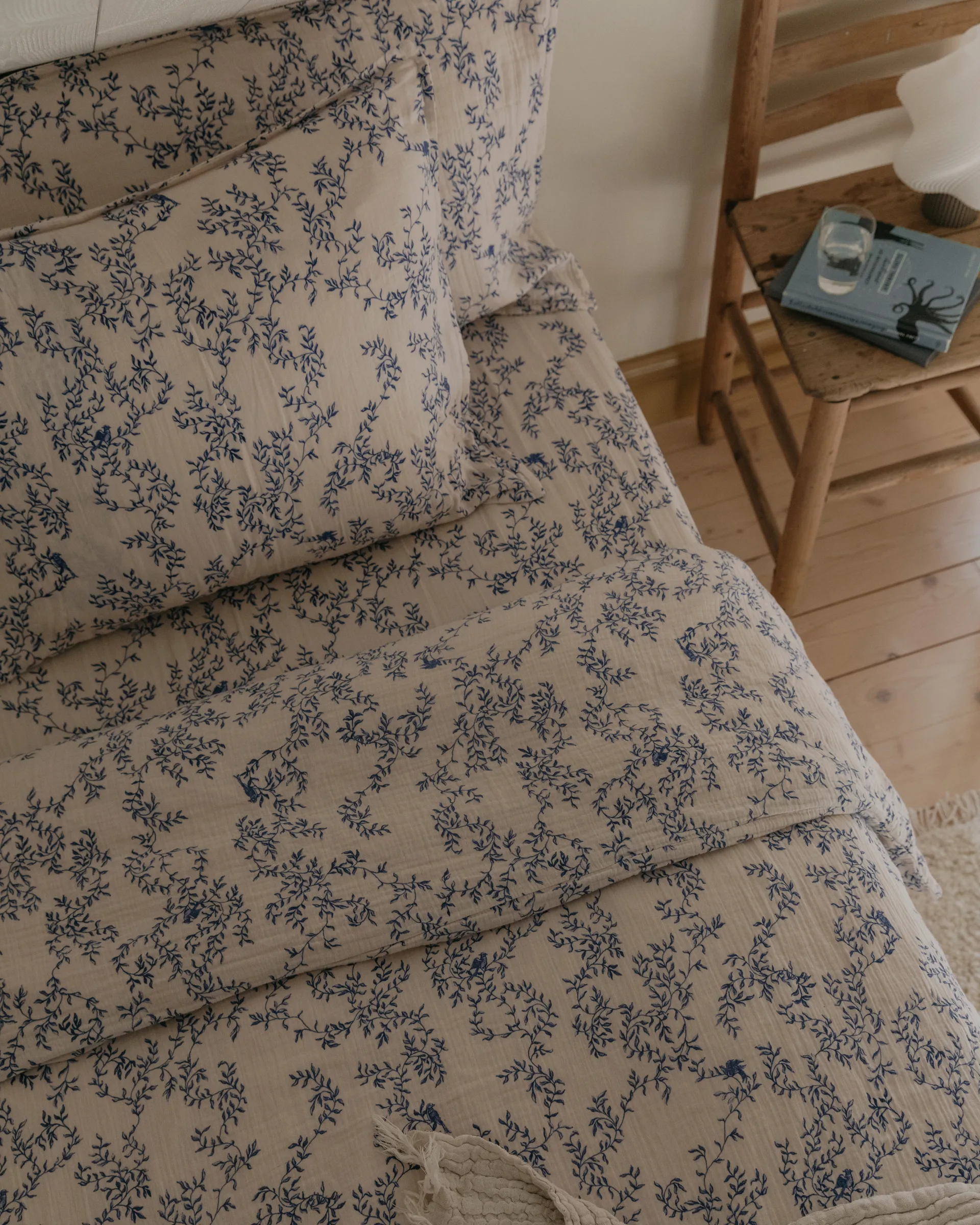 Jardim Muslin sengesett, 150x210 cm/50x60 cm Garbo&Friends