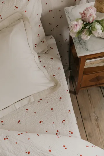 Poppy Seersucker dra-på-laken - 90x200x30 cm - Garbo&Friends