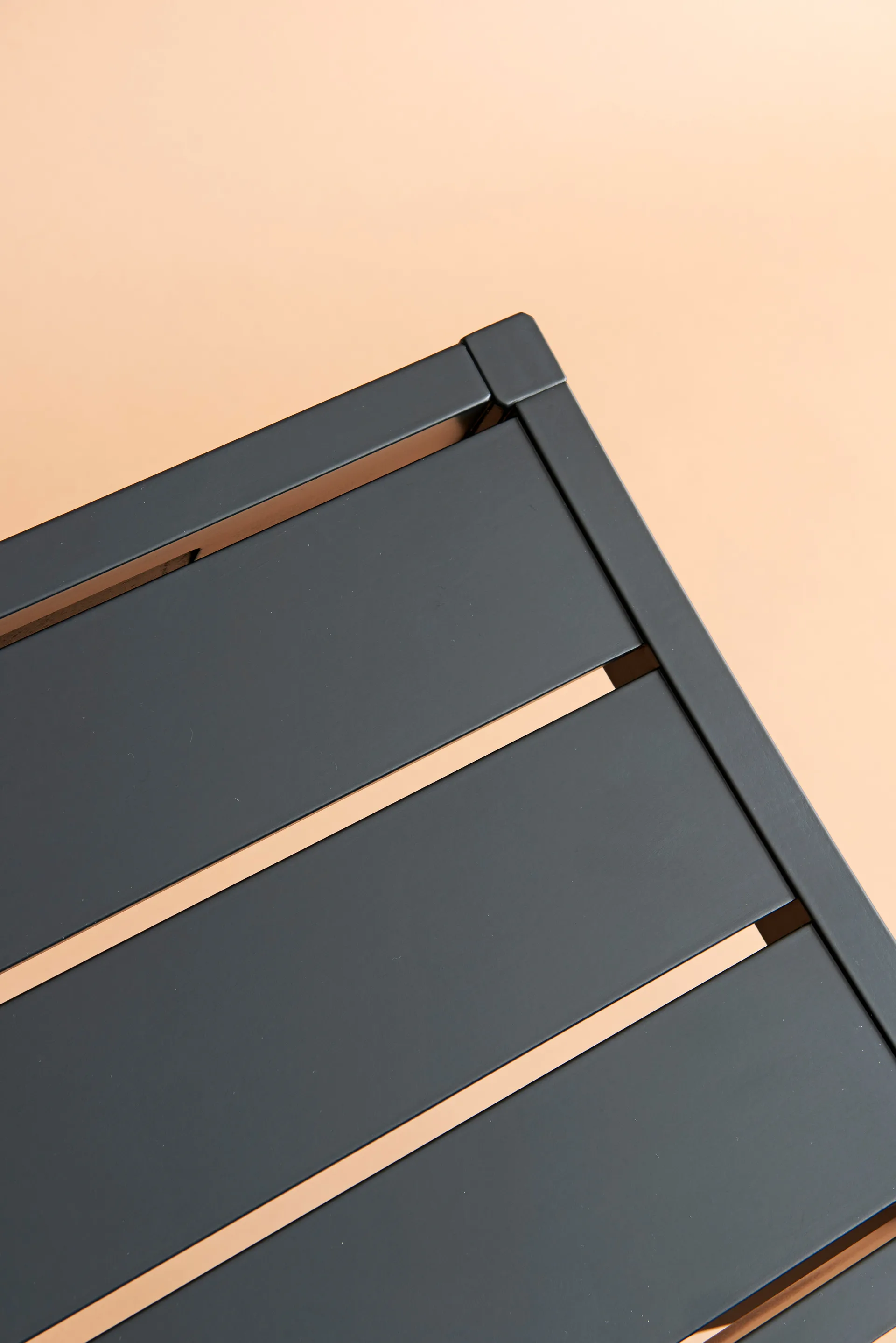 Ronja stol, Bøk-svart beis Gärsnäs