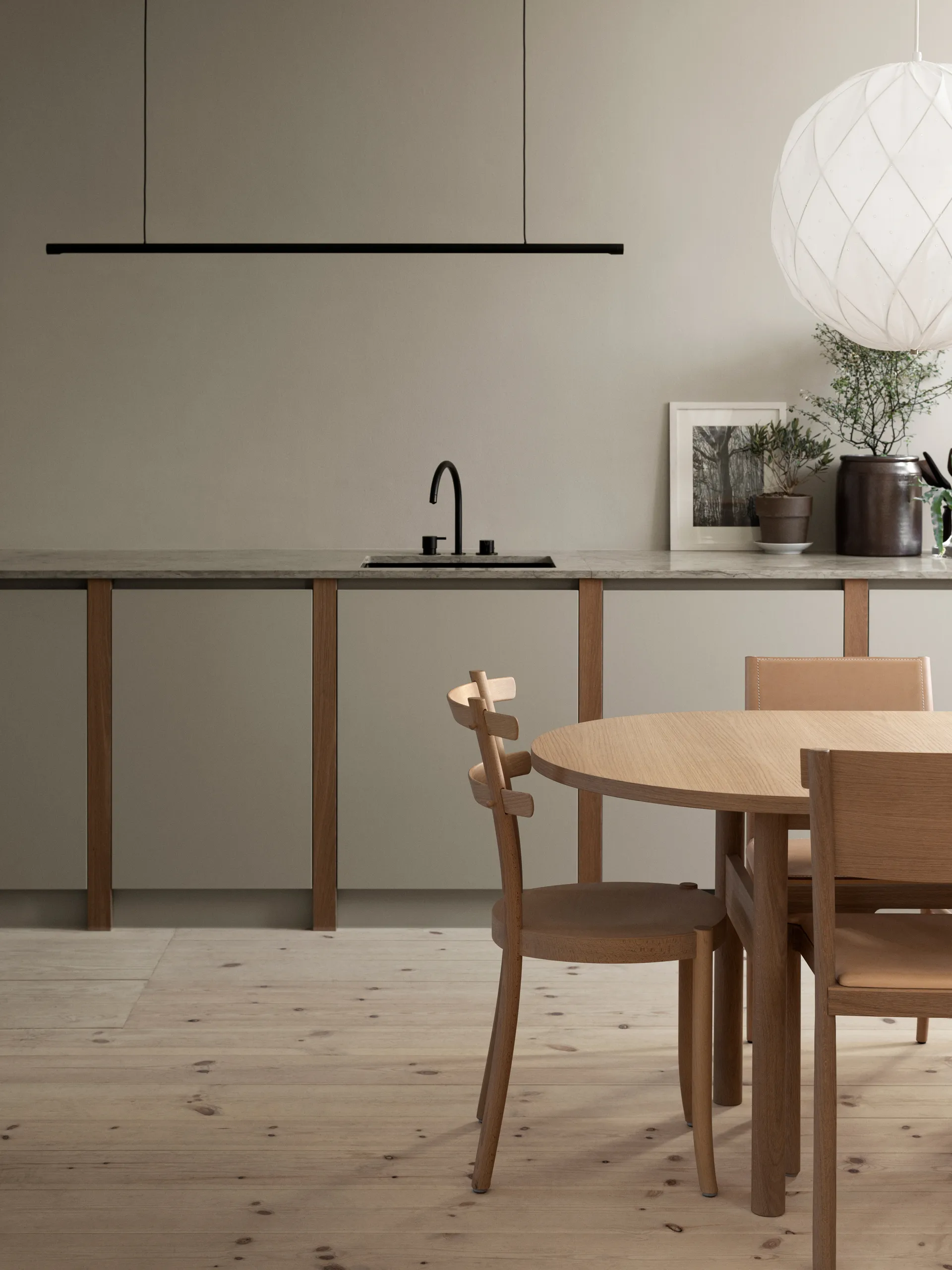 Wood stol, Bøk-natural-tärnsjö skinn natur Gärsnäs