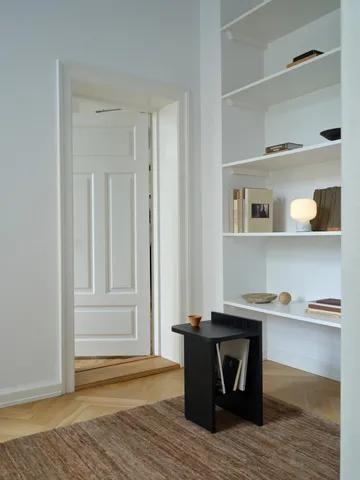 Ismo sidebord - Svart ask - Gejst