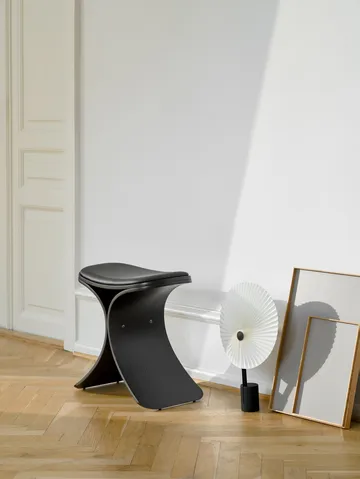 Luno krakk 48x28x72 cm - Svart eik-svart lær - Gejst