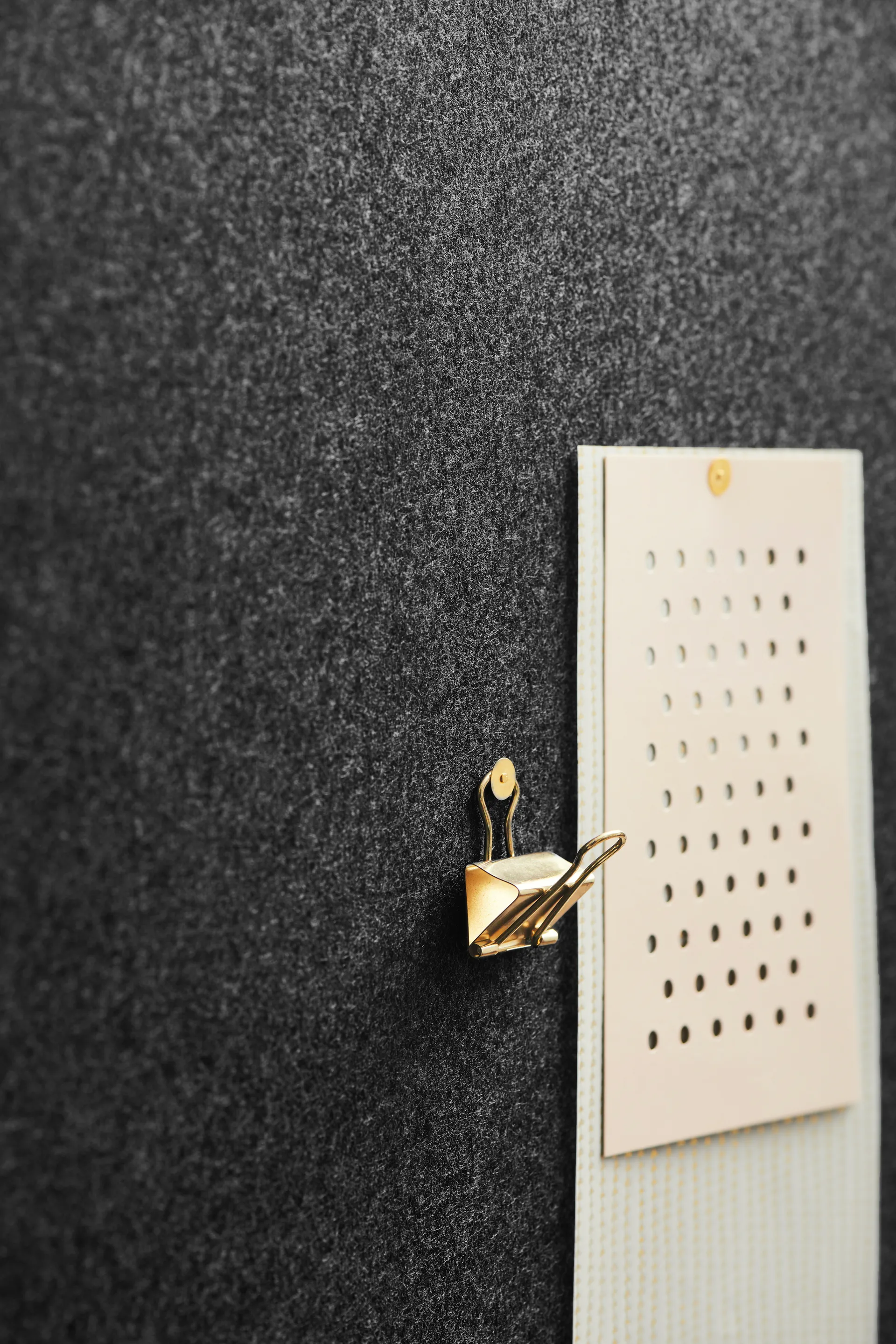 Retell pinboard oppslagstavle Ø 80 cm, Sort Gejst