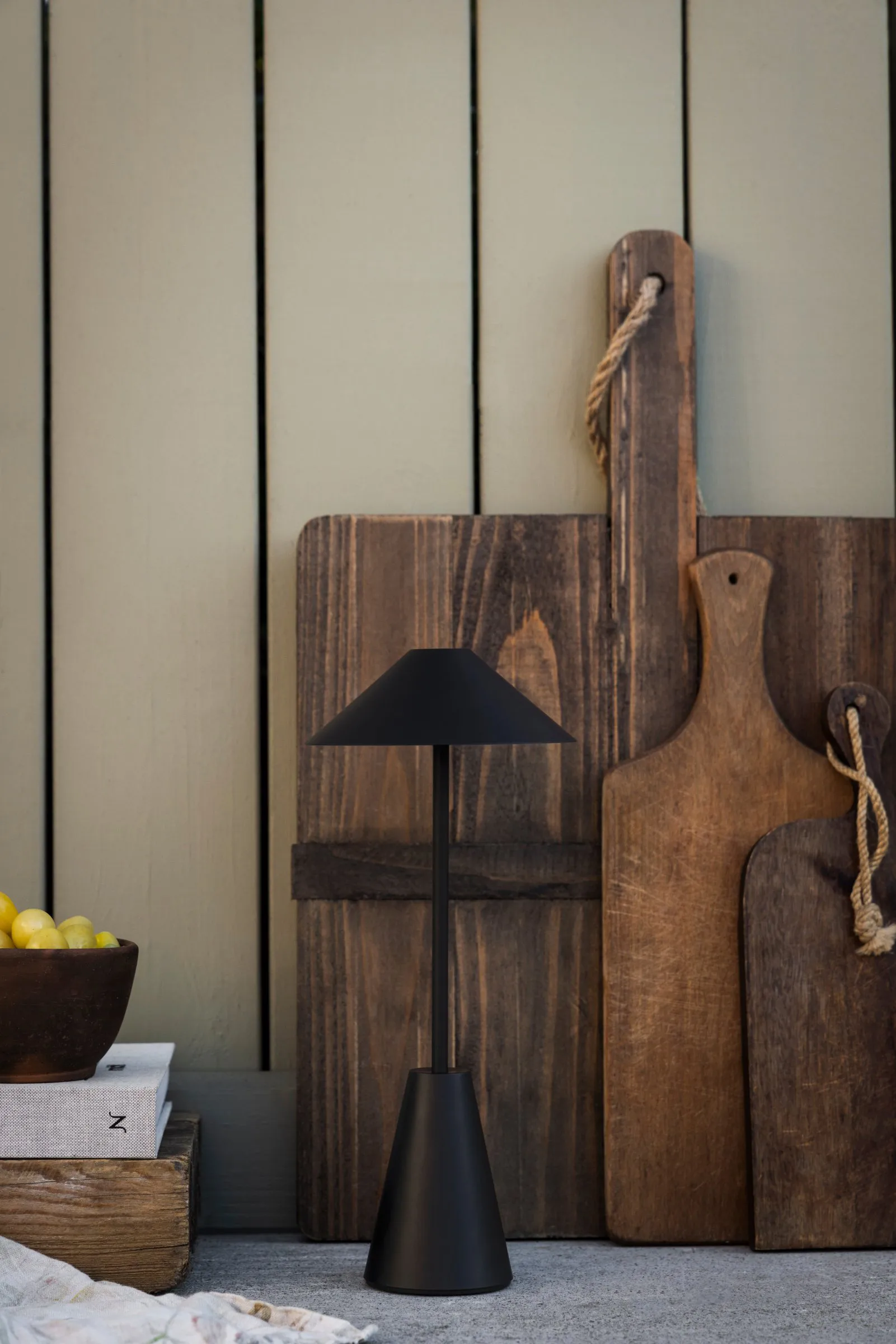 Cannes 32 portabel bordlampe, Svart Globen Lighting