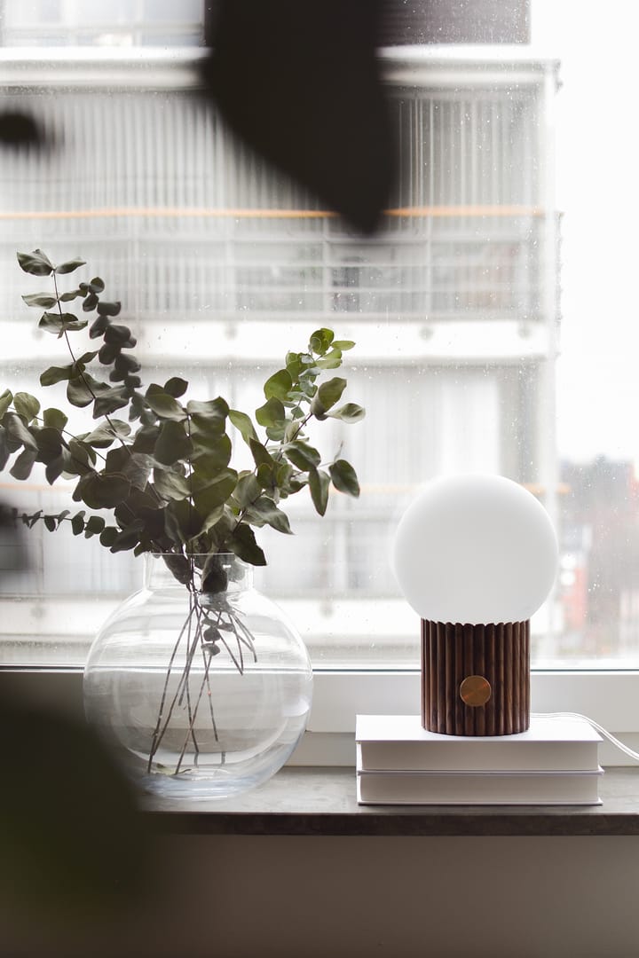 Hubble bordlampe Ø15 cm, Valnøtt Globen Lighting
