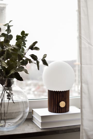 Hubble bordlampe Ø15 cm - Valnøtt - Globen Lighting