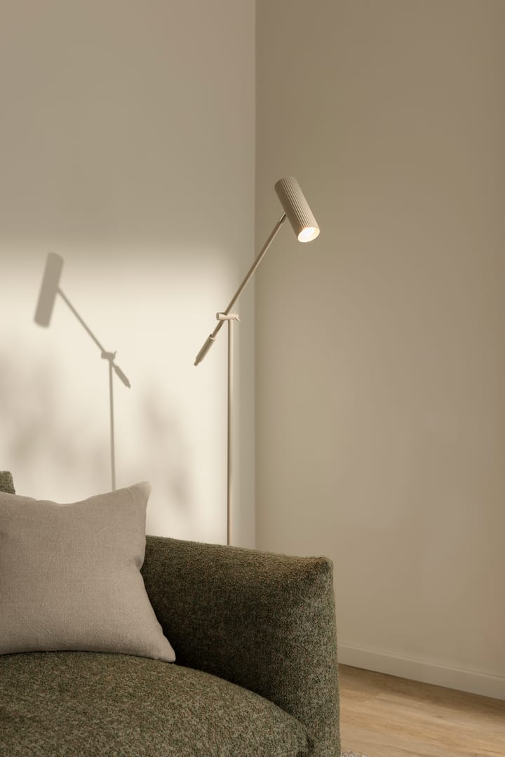 Hubble stålampe, Read beige Globen Lighting