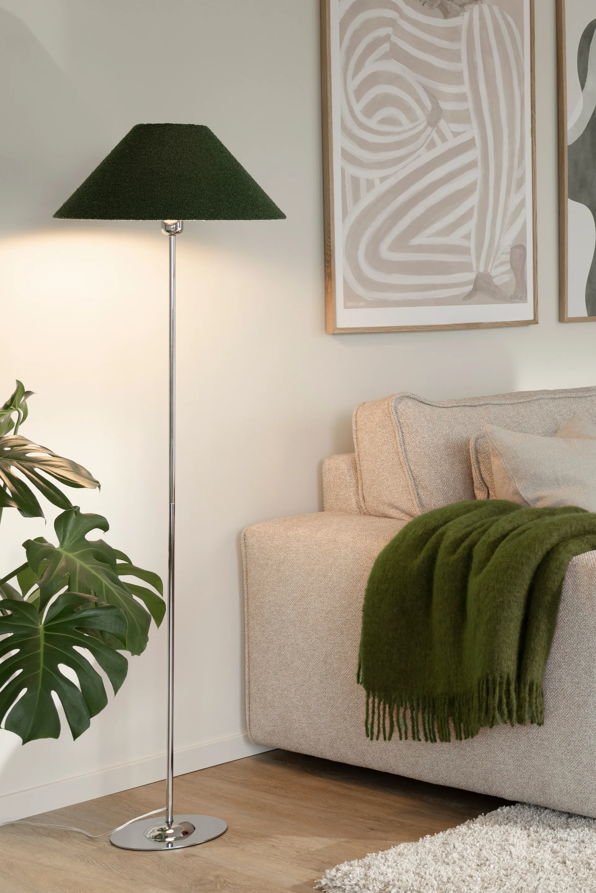 Iris 45 lampeskjerm, Bouclé mosegrønn Globen Lighting