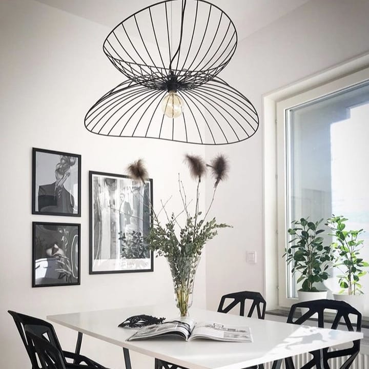 Ray taklampe Ø70 cm, svart Globen Lighting