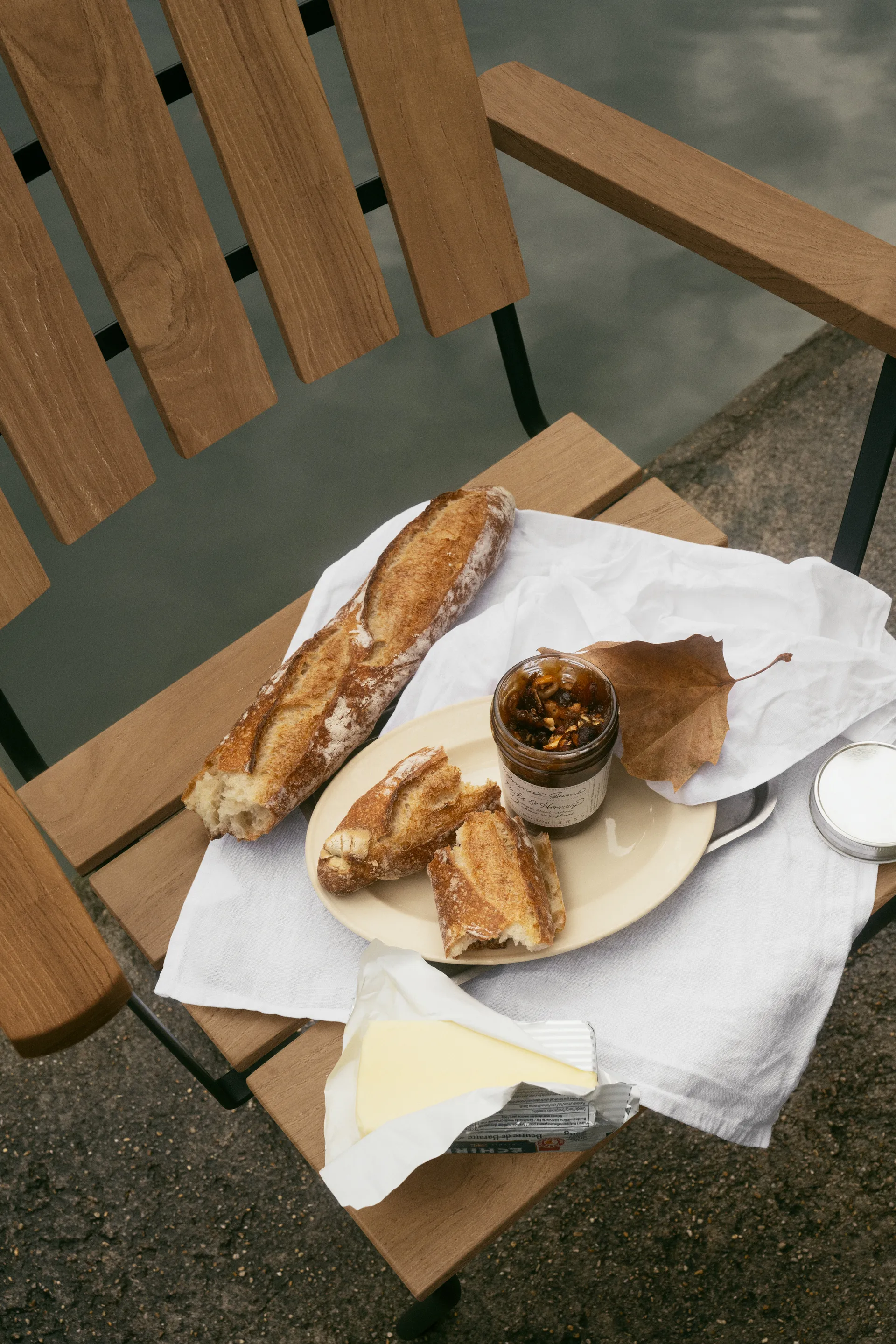 A2 lenestol, Ubehandlet teak-svart Grythyttan Stålmöbler