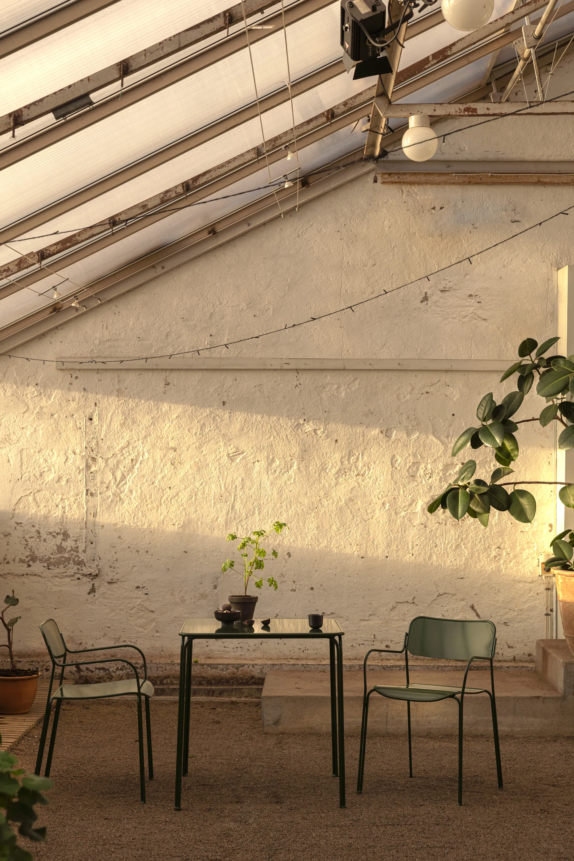 Table Libelle bord 70x70 cm, Grønn Grythyttan Stålmöbler