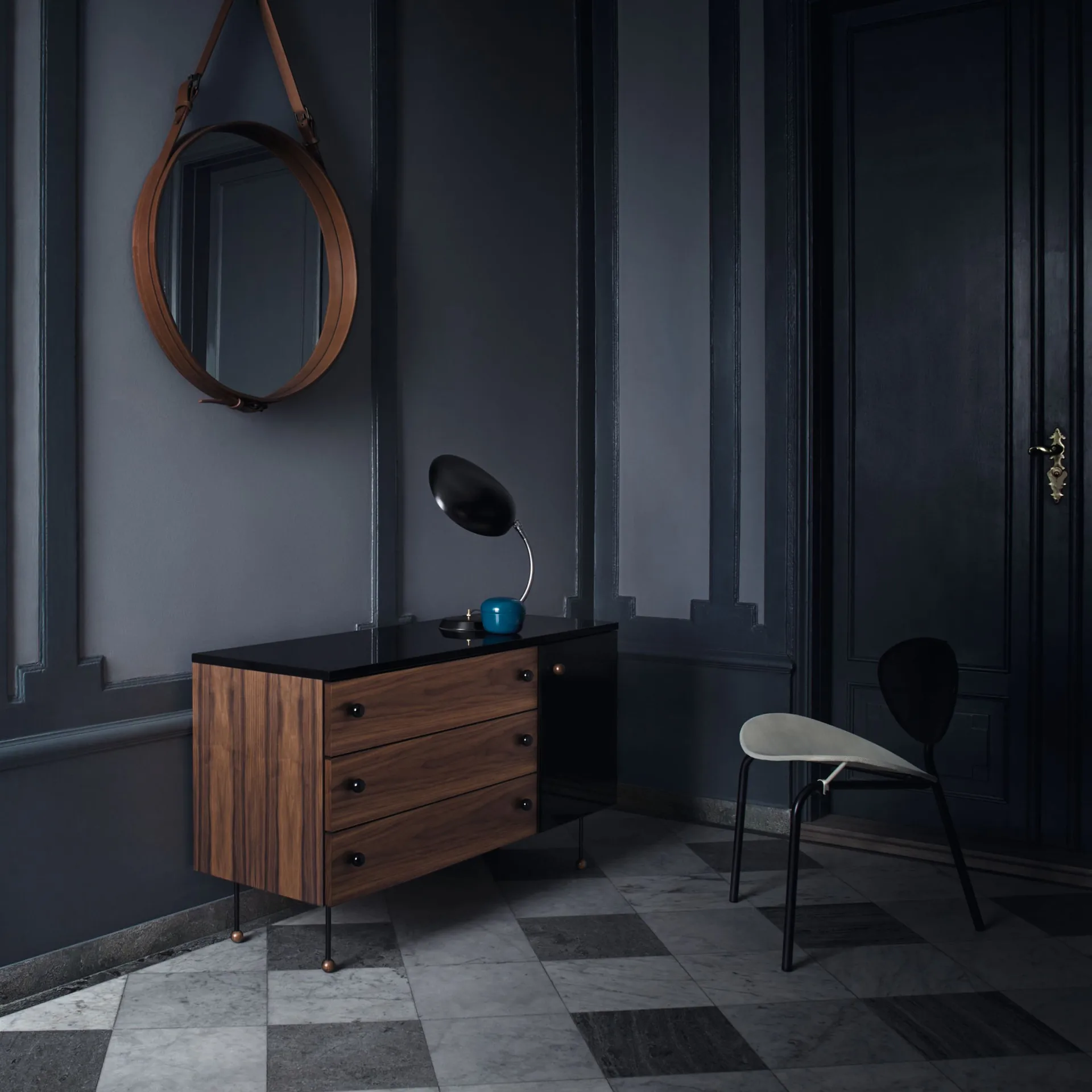 62 Dresser kommode, american walnut, 4 skuffer GUBI