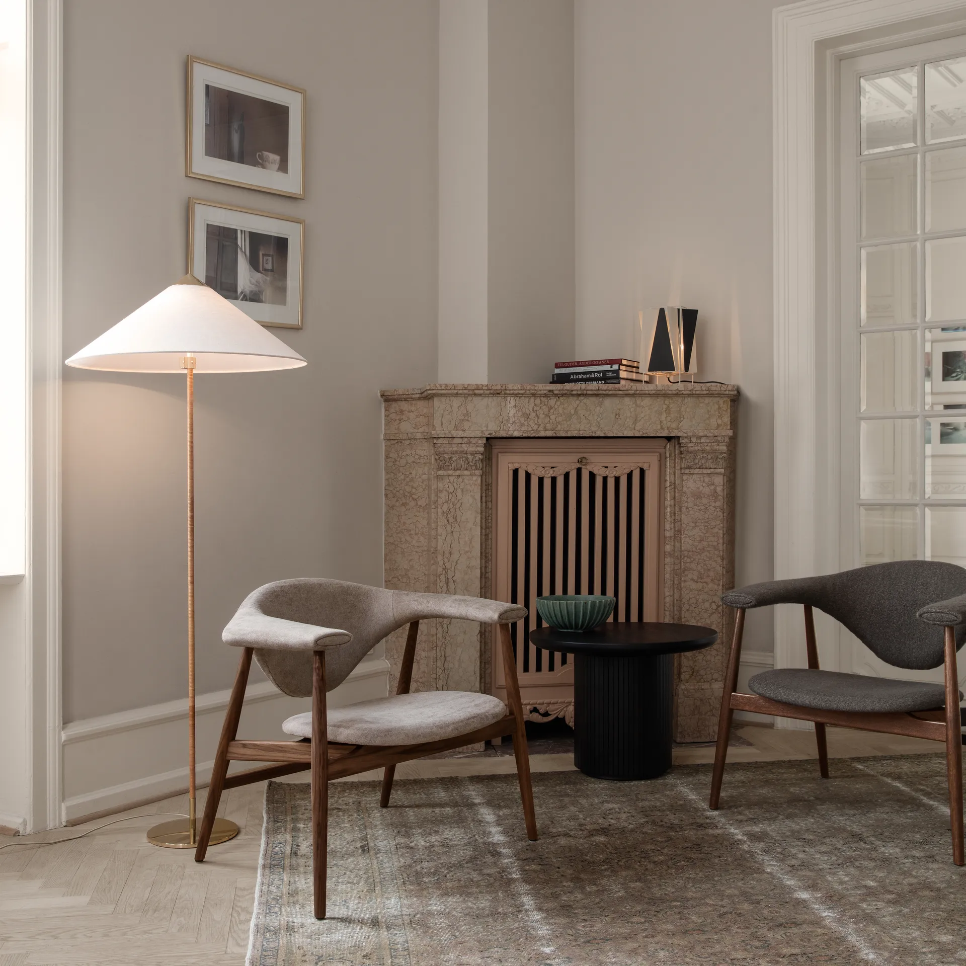 9602 gulvlampe, Messing-canvas GUBI