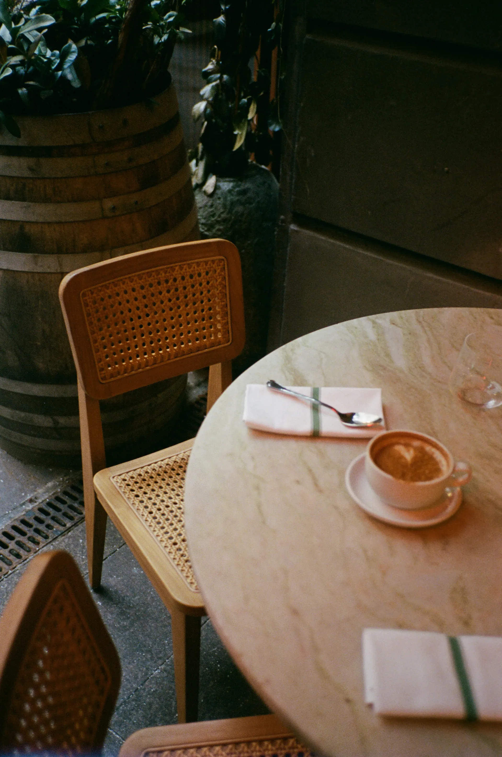 C-chair Outdoor stol, All french cane-natural teak GUBI