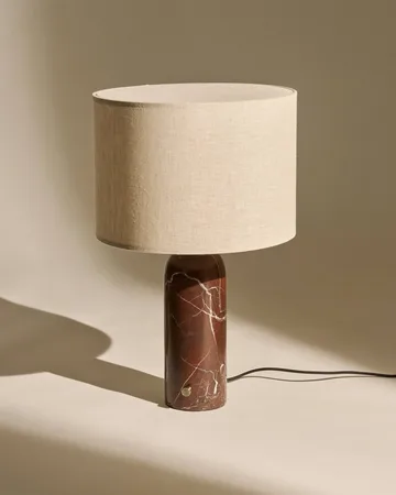 Grahvity L bordlampe - Maroon marble-canvas - GUBI