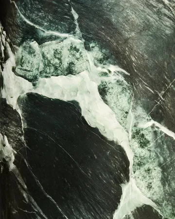 Gravity gulvlampe  - Emerald marble-canvas - GUBI