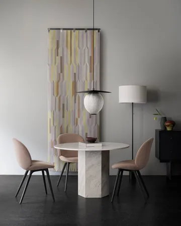Gravity gulvlampe  - Maroon marble-canvas - GUBI