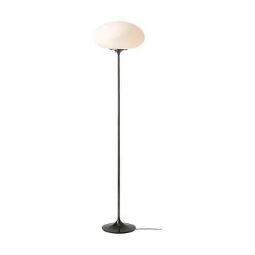 Stemlite gulvlampe - Black chrome-opalglass, 150 cm - GUBI