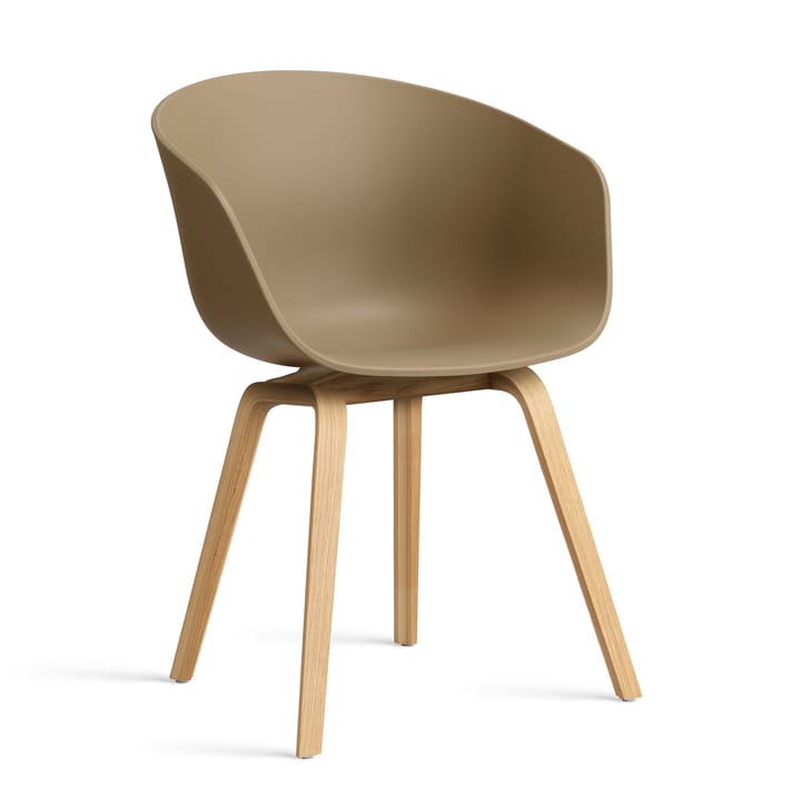 About a Chair 22 stol 2.0 - Clay-lakkert eike-stativ - HAY