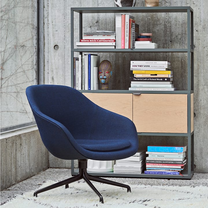 About a Lounge 81 lenestol, Hallingdal 200 white-svart HAY