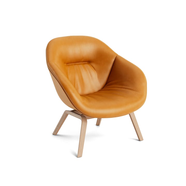 About a Lounge 83 Soft loungestol - Lær sense cognac-vannlakkert eikbein - HAY