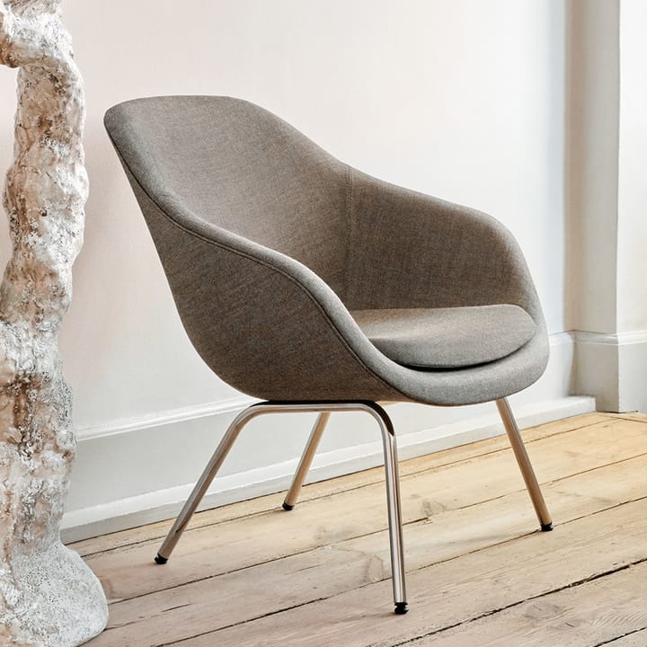 About a Lounge 87 lenestol, Remix 173 dark grey-svart stativ HAY
