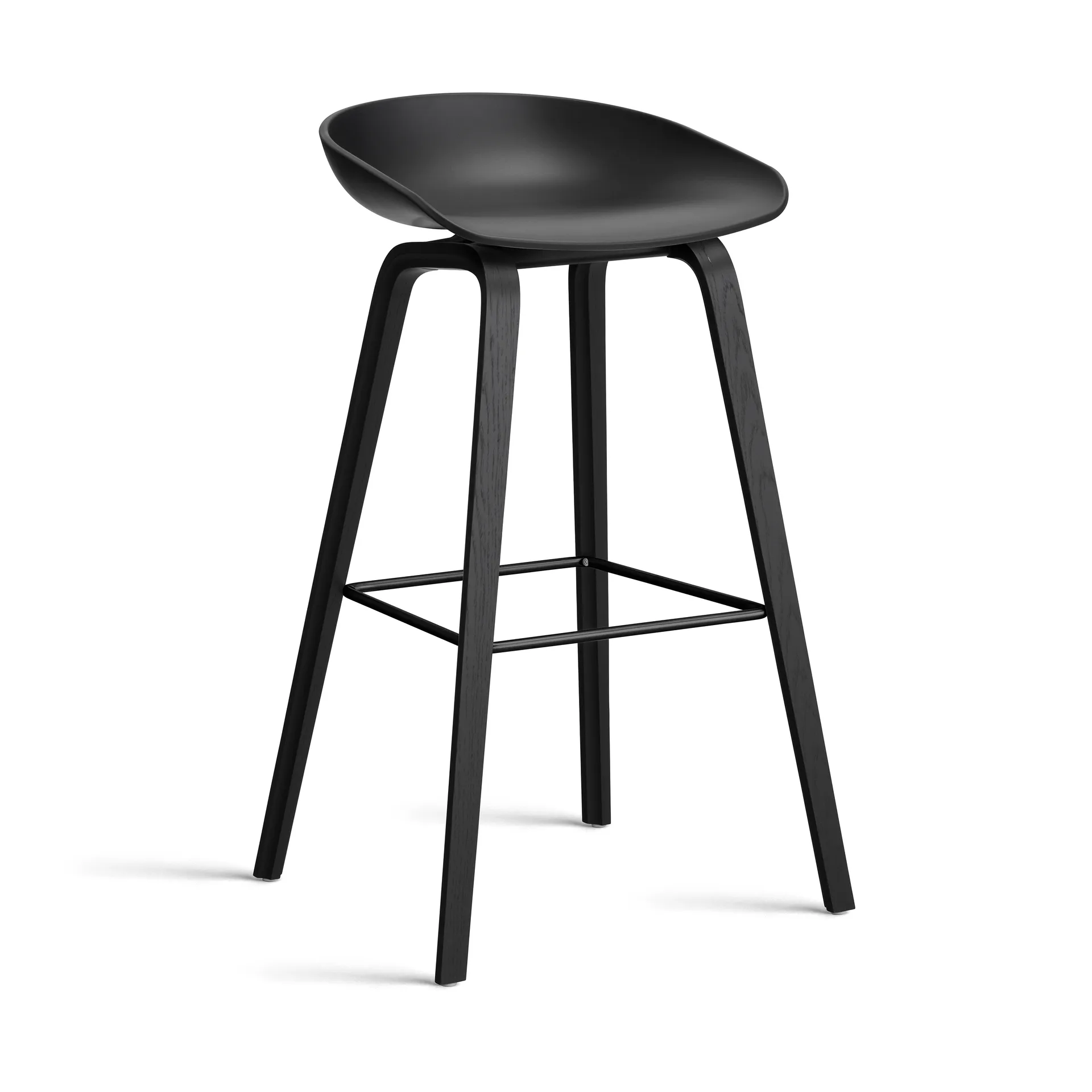 About a Stool 32 High barstol svart ek-stativ 2.0, Svart-svart stålstøtte HAY