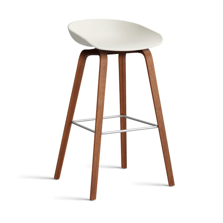 About a Stool 32 High barstol valnøttstativ 2.0 - Melange cream-rostfritt stålstøtte - HAY