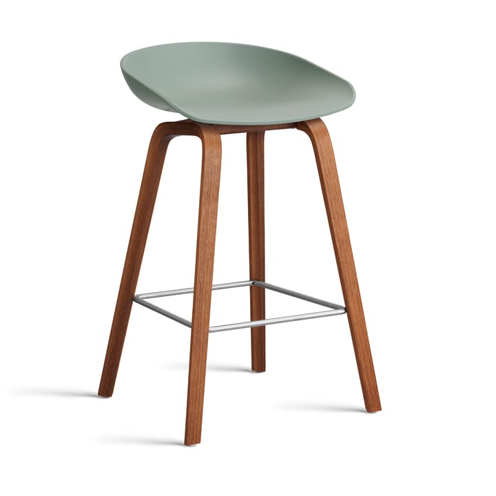 About a Stool 32 Low barstol valnøttstativ 2.0 - Fall green-rostfritt stålfotstativ - HAY