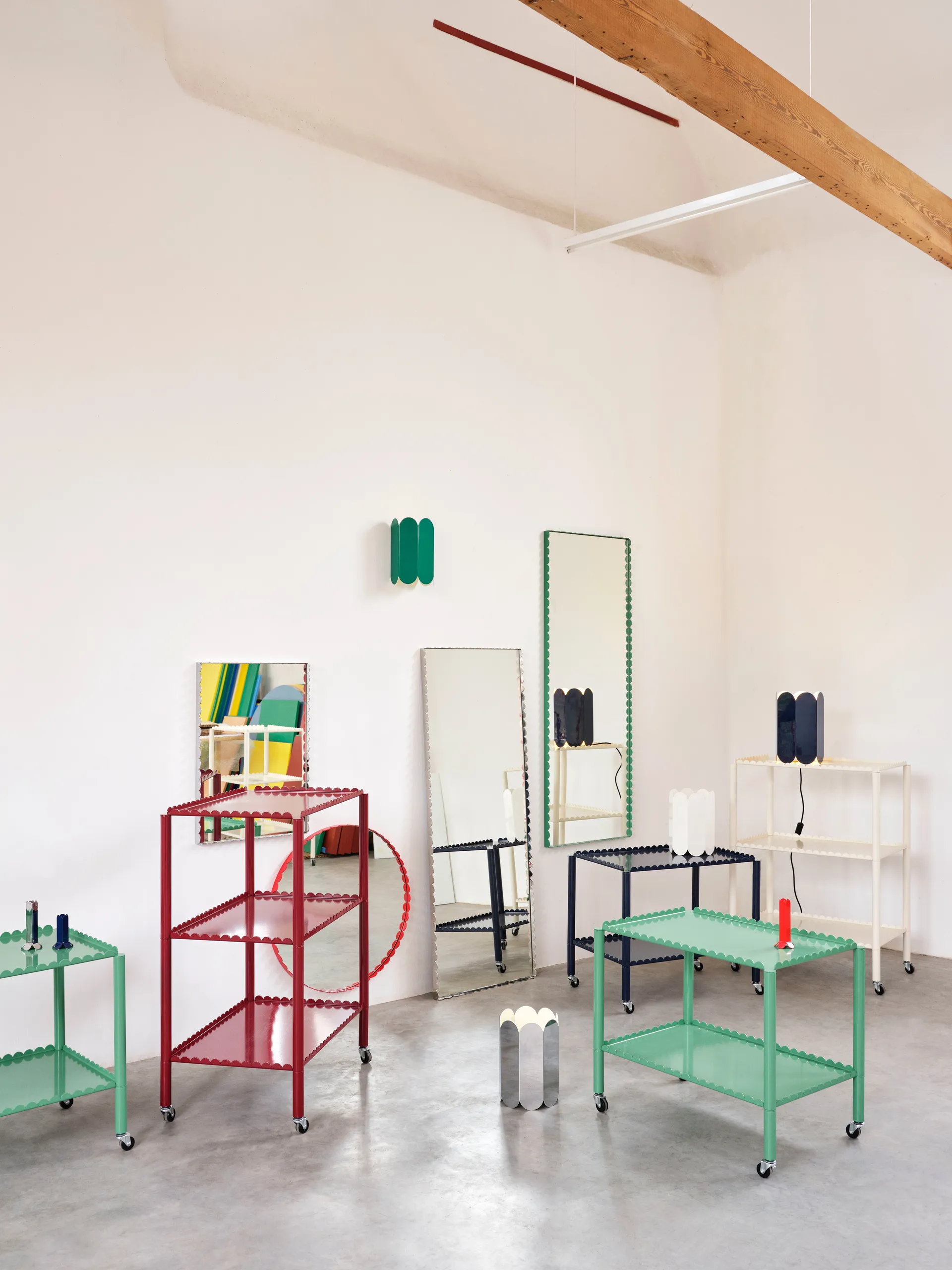 Arcs Trolley High serveringsvogn, Auburn red HAY