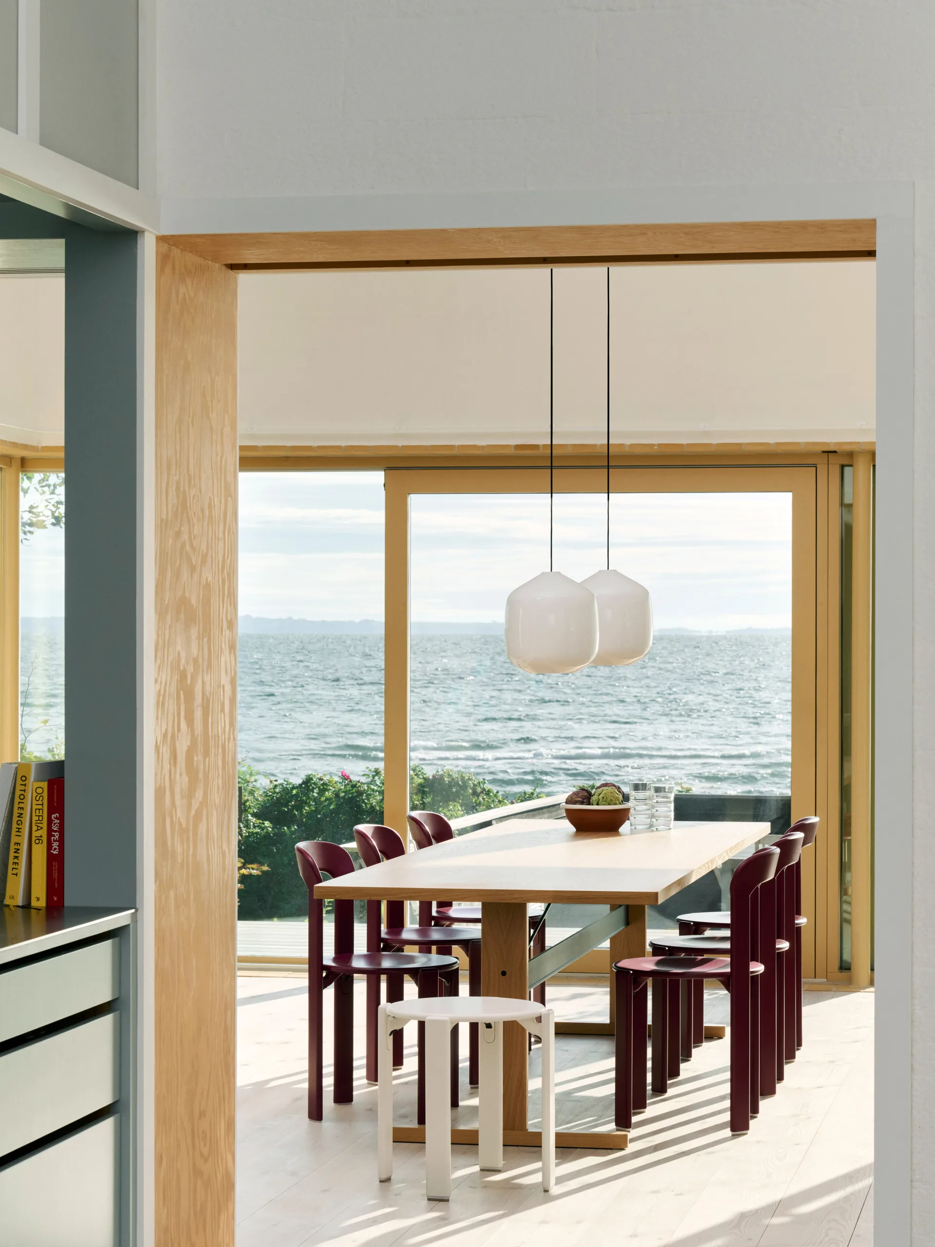 Buoy pendel Ø30 cm, Opal glass-clay white HAY