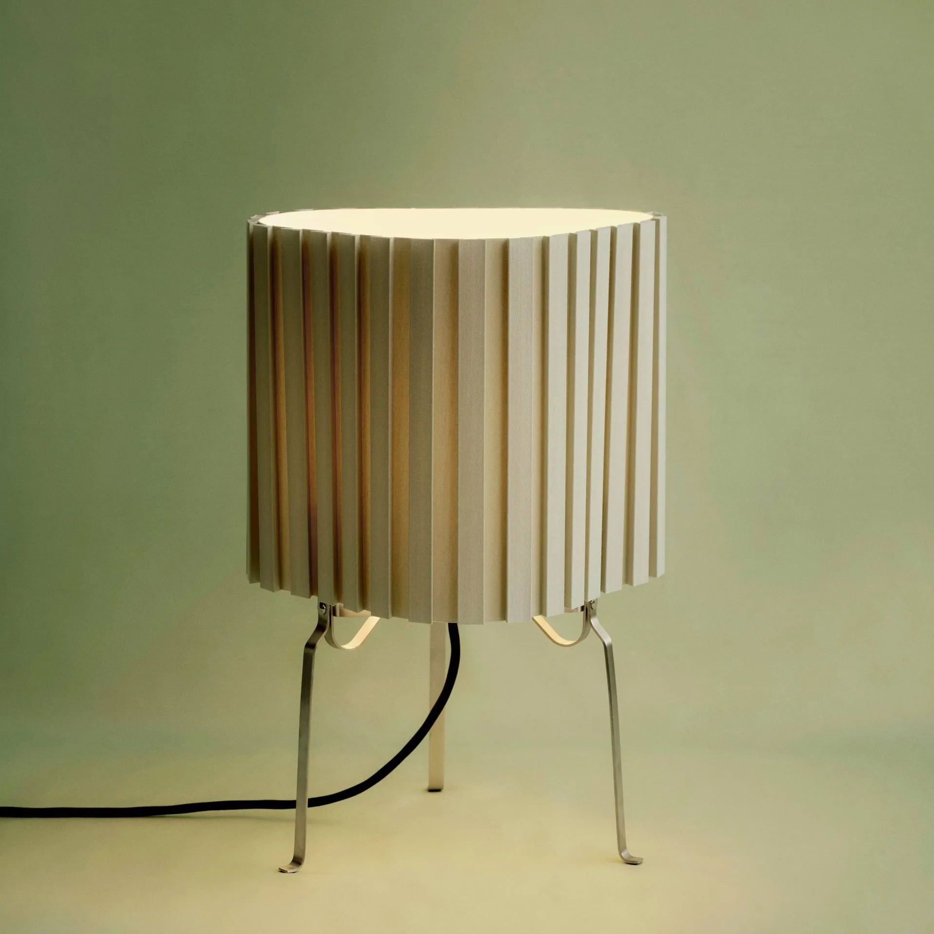 Canelé bordlampe, Almond green HAY Canelé bordlampe, Almond green HAY