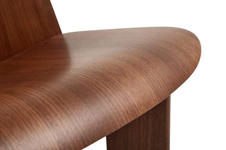 Chisel lounge chair, Lakket valnøtt HAY