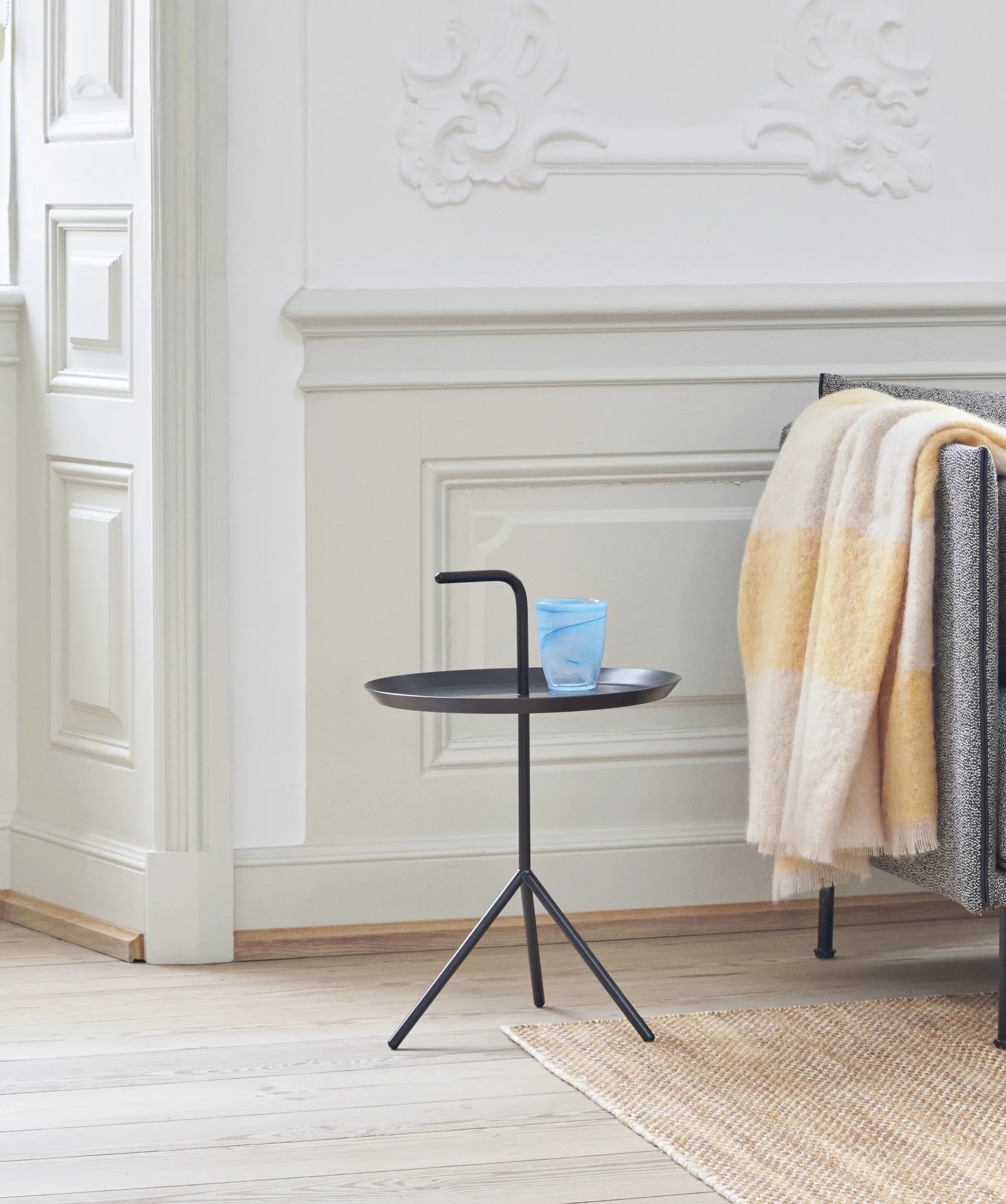 DLM sidebord Ø38 cm, Black HAY