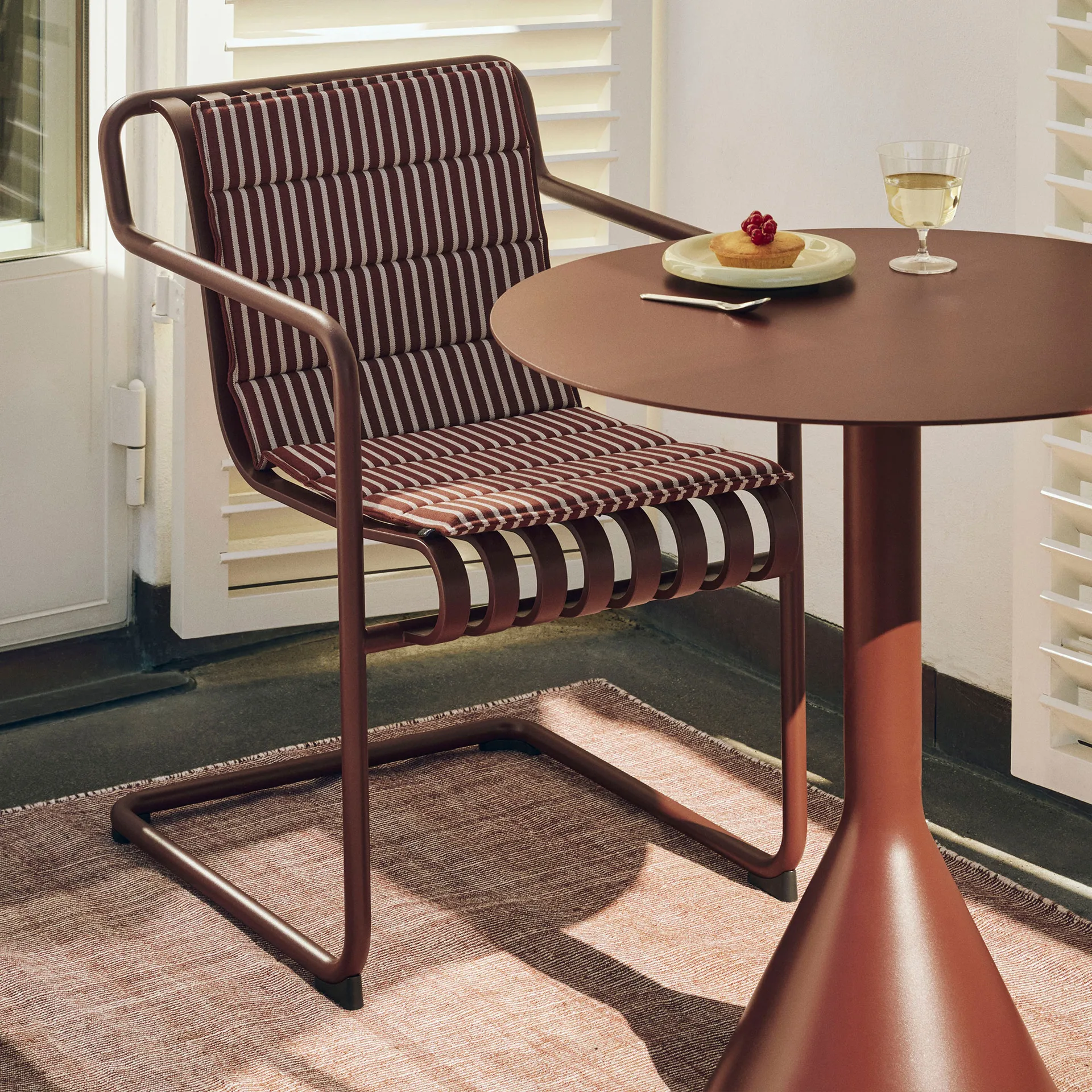 Haze matte, Iron red, 200x300 cm HAY