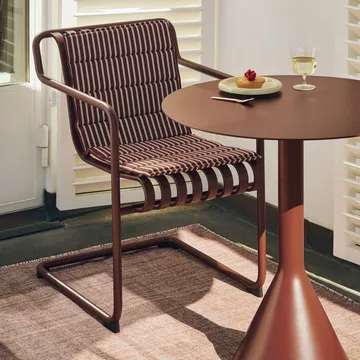 Haze matte - Iron red, 230x230 cm - HAY