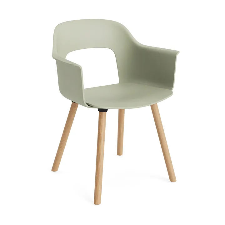Layout Armchair 211 karmstol - Pastel green-lakkert eik - HAY