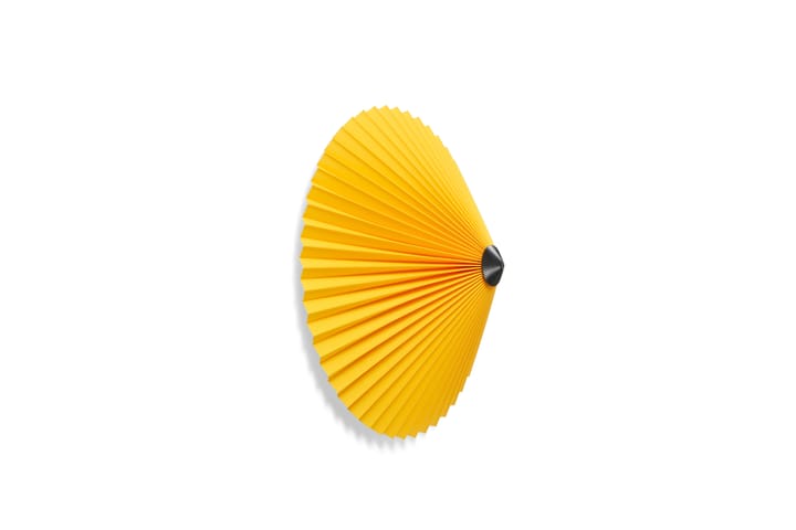 Matin flush mount plafond Ø 38 cm, Yellow shade HAY