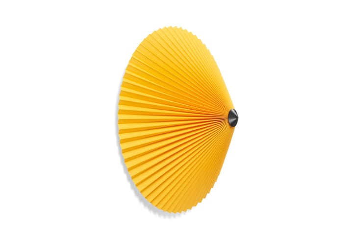 Matin flush mount plafond Ø 50 cm, Yellow shade HAY